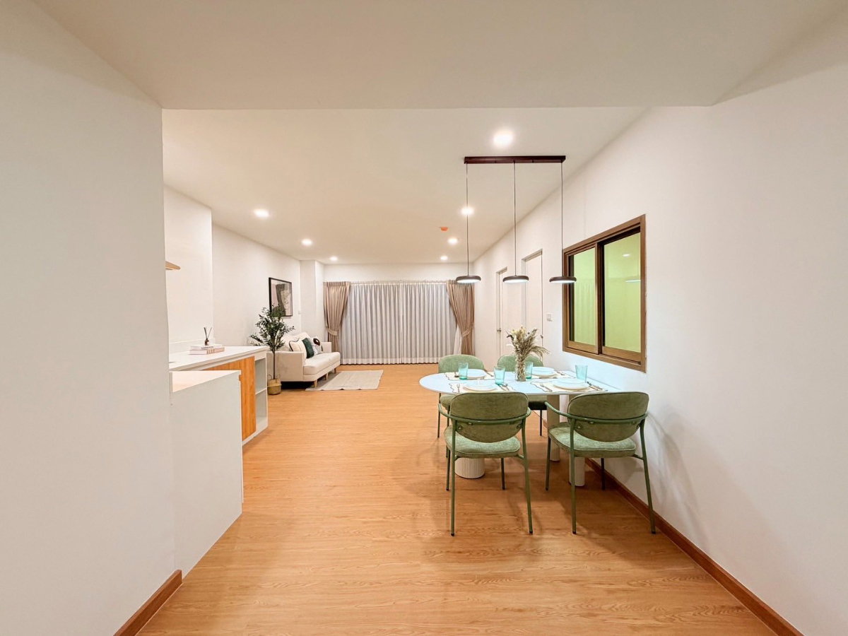 รูป R110 📣 Centurion Park (เซ็นจูเรียน ปาร์ค) – อารีย์ 🌿ทำเล Prime หายากมาก พิเศษเพียง 6.35 ล้านบาท ❤️‍🔥 - รูปที่ 4/5