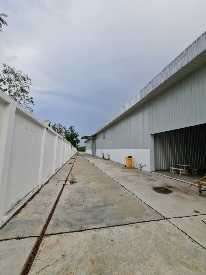 รูป ขายด่วน ที่ดินแปลงสวยพร้อมโกดัง ทำเลดีสันป่าตอง เชียงใหม่ - รูปที่ 6/13