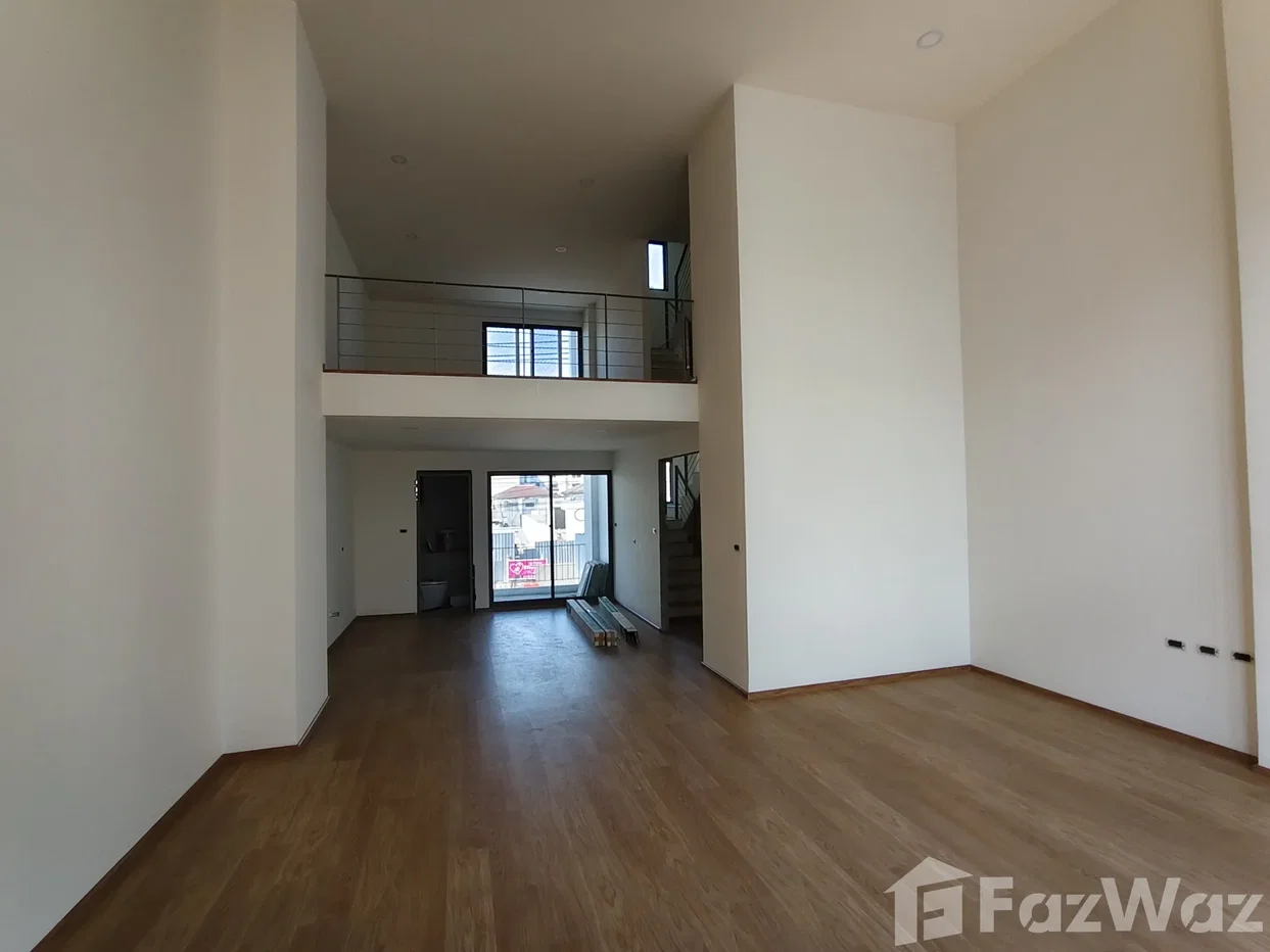 รูป [ขาย] SHO PHATTHANAKARN 32 ทาวน์โฮม 4.5 ชั้น (Unit no: 64) 6130989 - รูปที่ 47/54