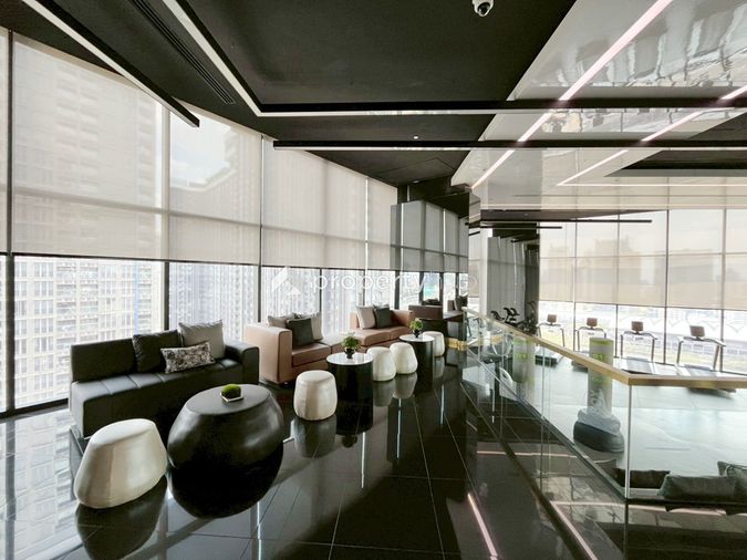 Knightsbridge Space Rama 9