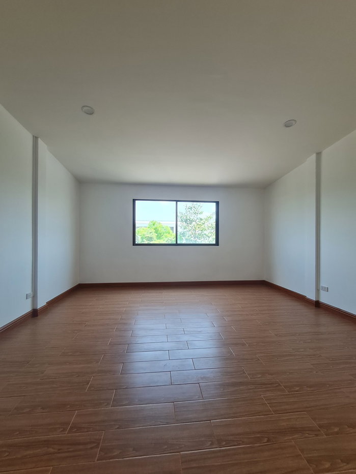 รูป [เจ้าของขายเอง] ขายทาว์นเฮ้าส์ เล่นระดับ 5 ชั้น พร้อมอยู่ ซ.อินทามระ 35 ใกล้ MRT /ทางด่วน - รูปที่ 2/14