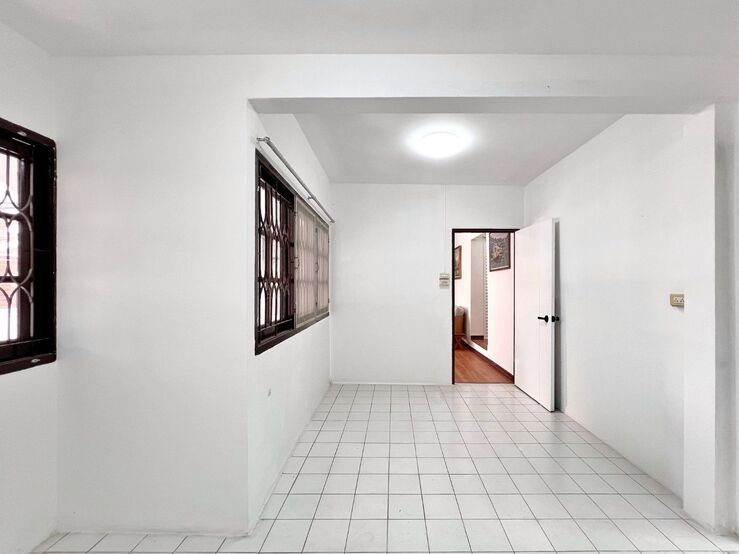 รูป 🏡 ขายบ้านเดี่ยวชั้นเดียว "สไตล์มินิมอล-ร่วมสมัย" ✨รีโนเวทใหม่ พร้อมหิ้วกระเป๋าเข้าอยู่ ทำเลศักยภาพ ซอยนวมินทร์ 107 - รูปที่ 15/15