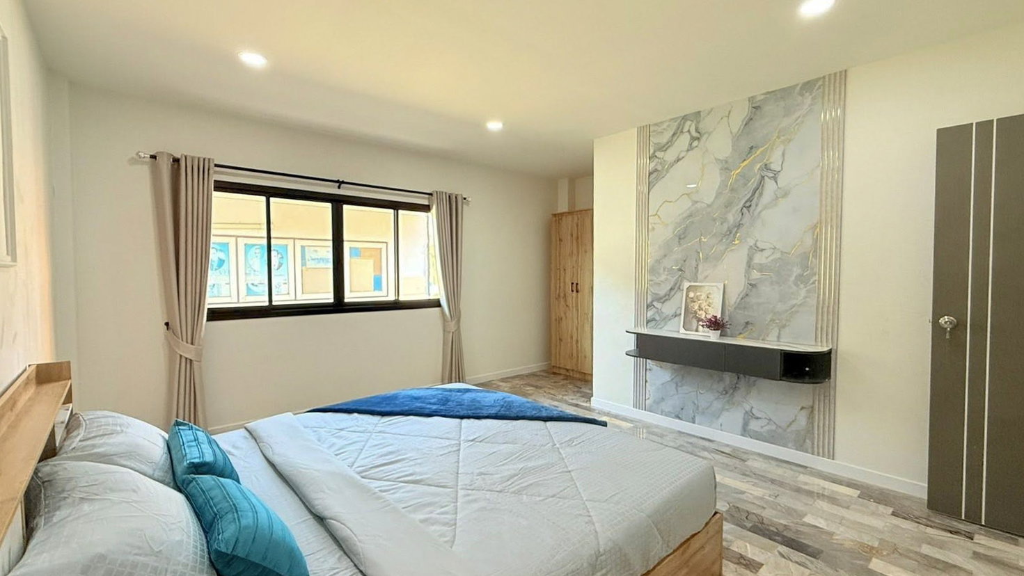 รูป 3 Bedroom Townhouse for Sale East Pattaya - รูปที่ 11/16