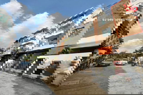 ขายบ้านเดี่ยว 3ชั้น ไอริส เรสซิเดนซ์ ประดิษฐ์มนูธรรม - ลาดพร้าว ซอยร่วมน้ำใจ ใกล้รถไฟฟ้า