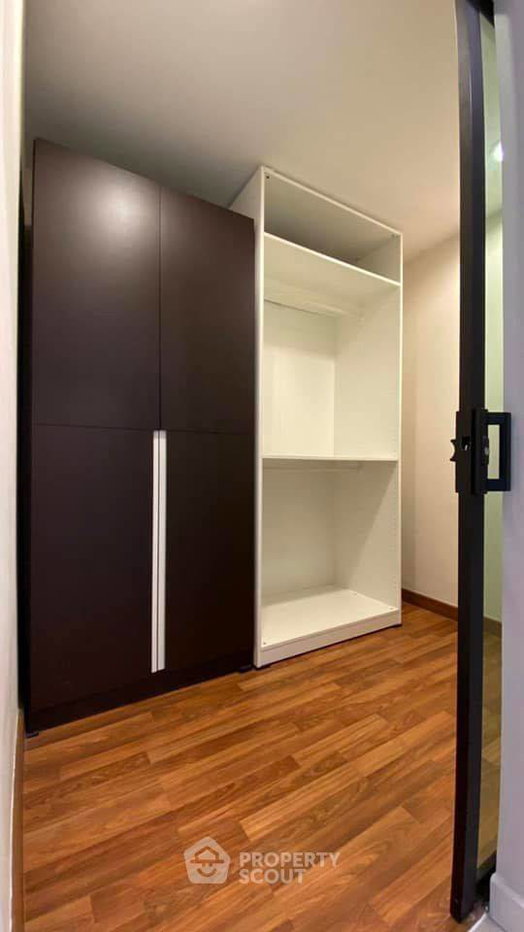 รูป คอนโด 1-ห้องนอน ที่ ซีนิธ เพลส สุขุมวิท 42 คอนโดมิเนียม ใกล้ BTS เอกมัย (ID 718223) - รูปที่ 2/7