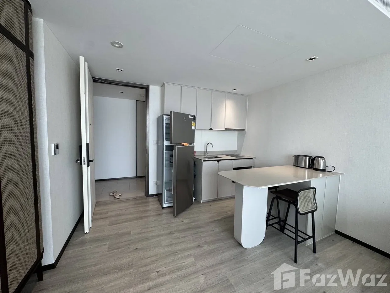 picture 1-Bedroom Condo for Sale at InterContinental Residences 6153837 - 3/6