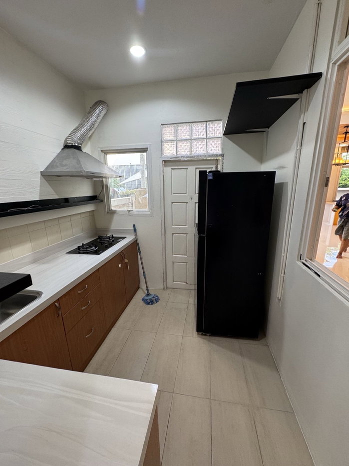 รูป 🔥🌴 บ้านสวยครบ จบในหลังเดียว! สไตล์สเปน เกษตร–นวมินทร์ 🌴🔥 - รูปที่ 9/38