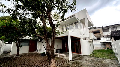 บ้านเดี่ยว กรุงเทพมหานคร : R107 📣บ้านเดี่ยวรีโนเวทใหม่ ทำเลทอง ลาดพร้าว-วังหิน 74 ใกล้แหล่งของกิน คาเฟ่ ร้านดังเพียบ 🌟 เพียง  14.9 ล้านบาท