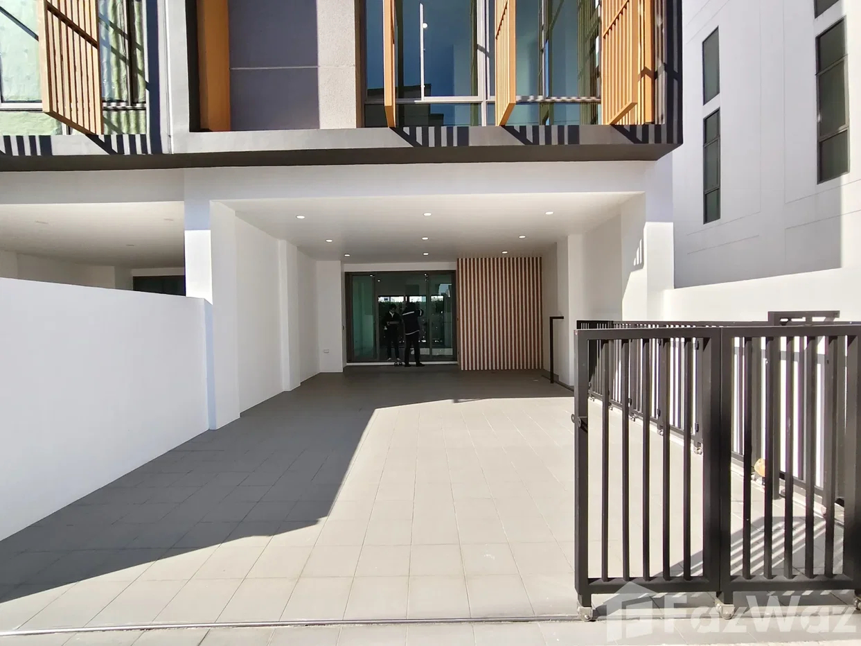 รูป [ขาย] SHO PHATTHANAKARN 32 ทาวน์โฮม ขนาด 4.5 ชั้น (Unit no: 68) 6131023 - รูปที่ 51/94