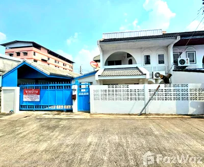 Townhouses for sale Bangkok : 3 Bedroom Townhouse for sale in Khlong Chaokhun Sing, Bangkok  6129822