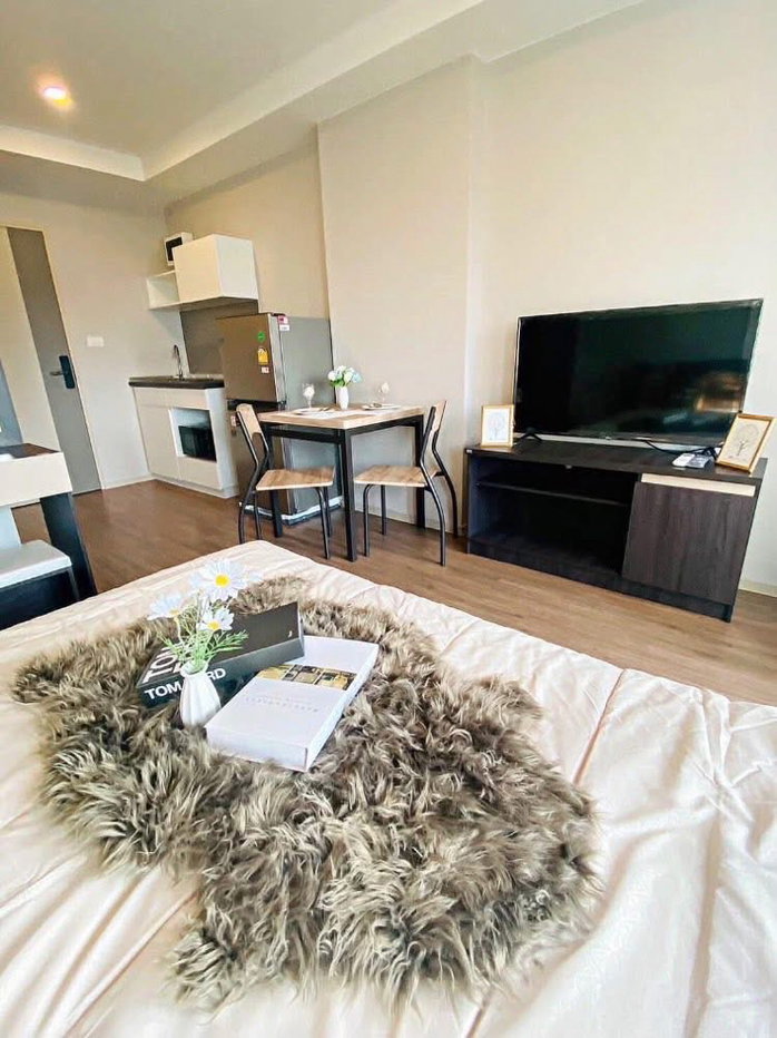 รูป ด่วน!!!ปล่อยเช่าคอนโดลุมพินีจรัญ 65 ซีเล็ตเต็ด ห้องสวย เฟอรครบ 10,000 เจ้าของปล่อยเอง ( จองวันนี้ก่อน 15 เมษายน รับบัตร Gift voucher 500 บาท )  - รูปที่ 1/14