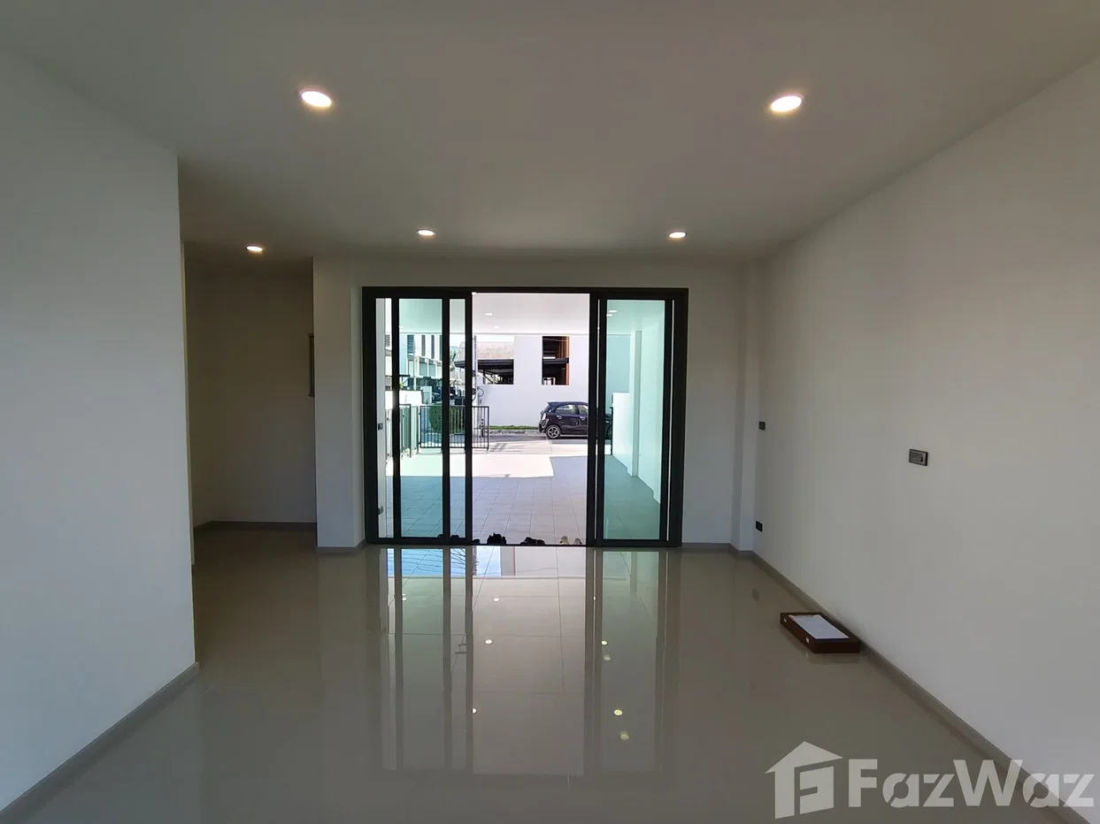 รูป [ขาย] SHO PHATTHANAKARN 32 ทาวน์โฮม ขนาด 4.5 ชั้น (Unit no: 68) 6131023 - รูปที่ 10/94