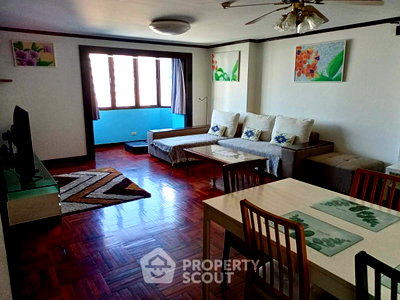 Condos for sale : 3-BR Condo at Omni Tower near BTS Nana (ID 1945204)