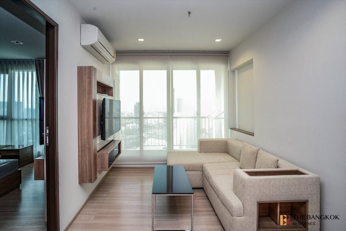 รูป  เช่าคอนโด🤍RHYTHM Sathorn ใกล้ BTS สะพานตากสิน 1นอน 45ตรม 26K ห้องสวย เฟอร์ครบ  - รูปที่ 2/7