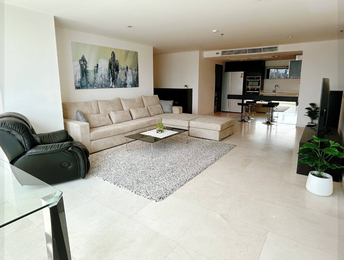 picture The Eight Thonglor. 3bed 140sqm. Line id: @pfagent - 3/18