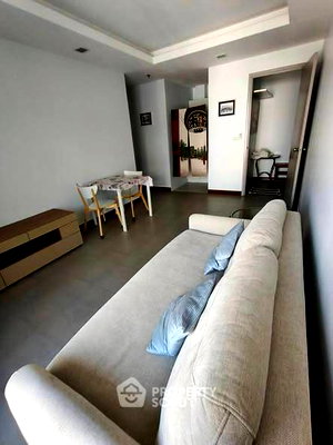Condos for rent : Well-Priced 2-BR 62 Sqm Condo At Thru Thonglor, Near BTS (ID 2776479)