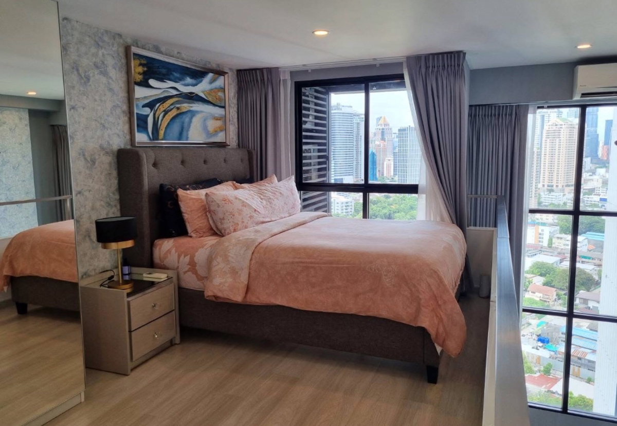 picture Knightsbridge Prime            Sathorn - 3/12