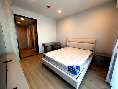 Condos for rent : Condo For Rent "The Crown Residence" Close to MRT Lumpini & Klong Toei