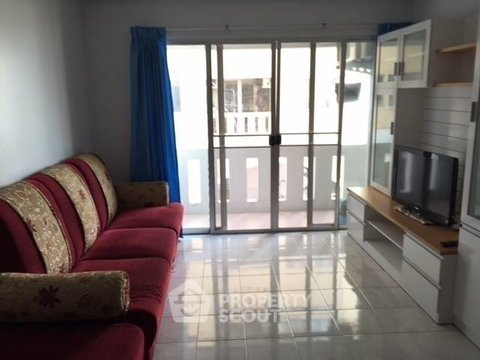 2-BR Condo at Commonwealth Pinklao near MRT Bang Yi Khan (ID 385960)
