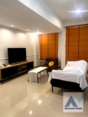 Townhouses for rent Khlong Toei : 🔼🔽 AccomA 📩  4 BR Townhouse @ (AA41832)