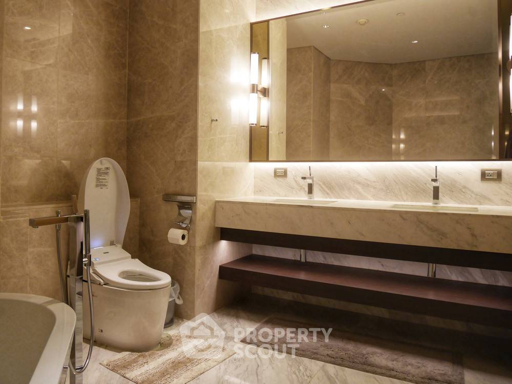 picture 2-BR Condo at Sindhorn Residence near BTS Ratchadamri (ID 309849) - 12/15