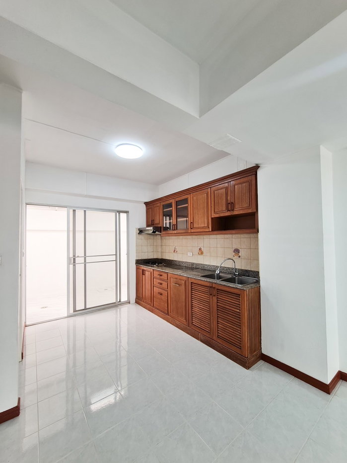 รูป [เจ้าของขายเอง | Renovateใหม่ | พร้อมอยู่ ] ขายทาว์นเฮ้าส์ 3 ชั้น หมู่บ้านศุภาลัยวิลล์ ซ.รัชดาภิเษก 32 เดินทางสะดวก ใกล้ทางด่วนดินแดง|MRT ลาดพร้าว - รูปที่ 3/20