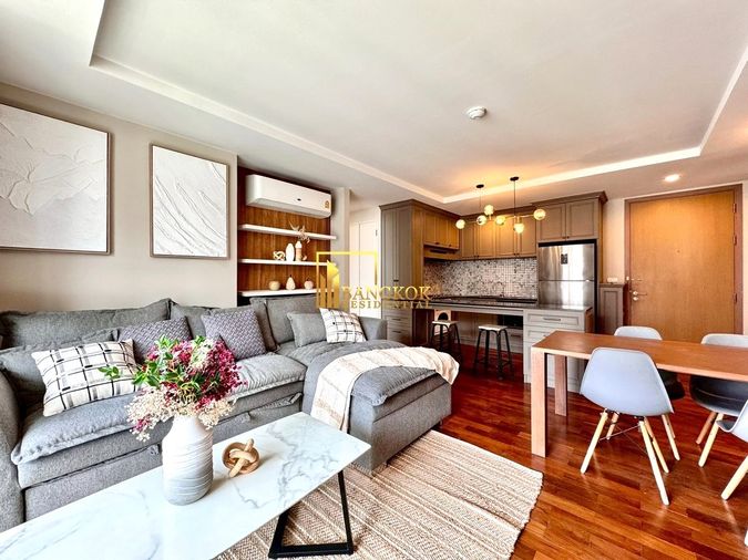 Siri on 8 | Cozy 2 Bedroom For in Low Rise Condo - BR10214CD