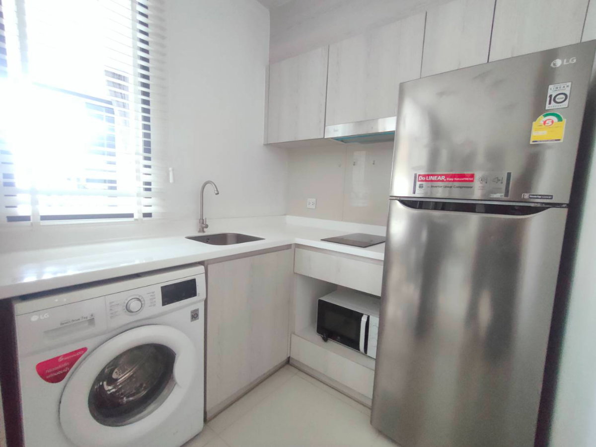รูป Condo for Rent : Life One Wireless(BTS Ploenchit) (Rt-01) - รูปที่ 14/17