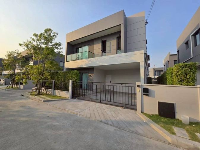 🔥 VR0227**ให้เช่า บ้านเดี่ยว Centro บางนา | 92,000 บาท/เดือน**