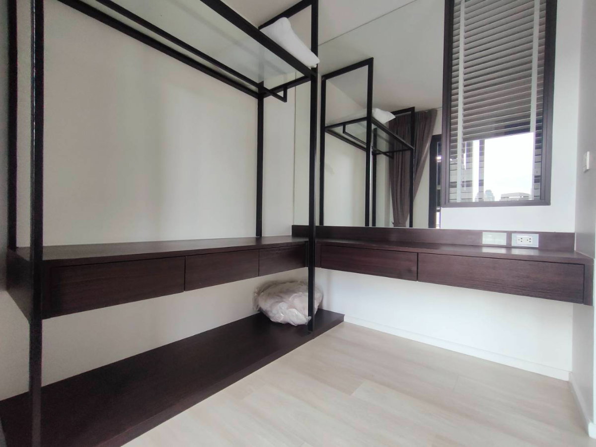 รูป Condo for Rent : Life One Wireless(BTS Ploenchit) (Rt-01) - รูปที่ 10/17