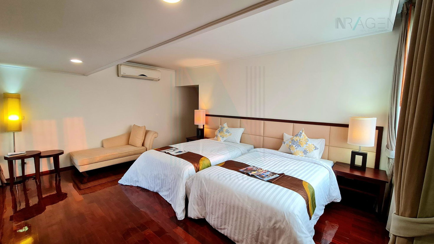 รูป 🎉 ให้เช่าคอนโด ปิยะทิพย์ เพลส อาคาร 1 ชั้น 19 3 ห้องนอน ขนาด 289 ตรม ใกล้ ใกล้ BTS พร้อมพงษ์ - รูปที่ 6/8