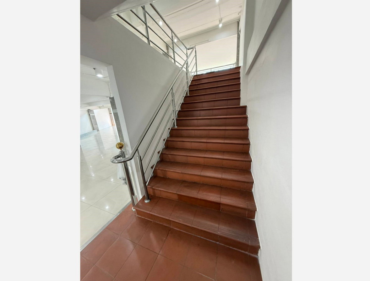 รูป S1088 🚨 ด่วน! ตึกติดรถไฟฟ้า 10 เมตร ราคาหลุดตลาด 🔥🔥 เพียง 14.95 ล้านบาท ‼️ - รูปที่ 9/9