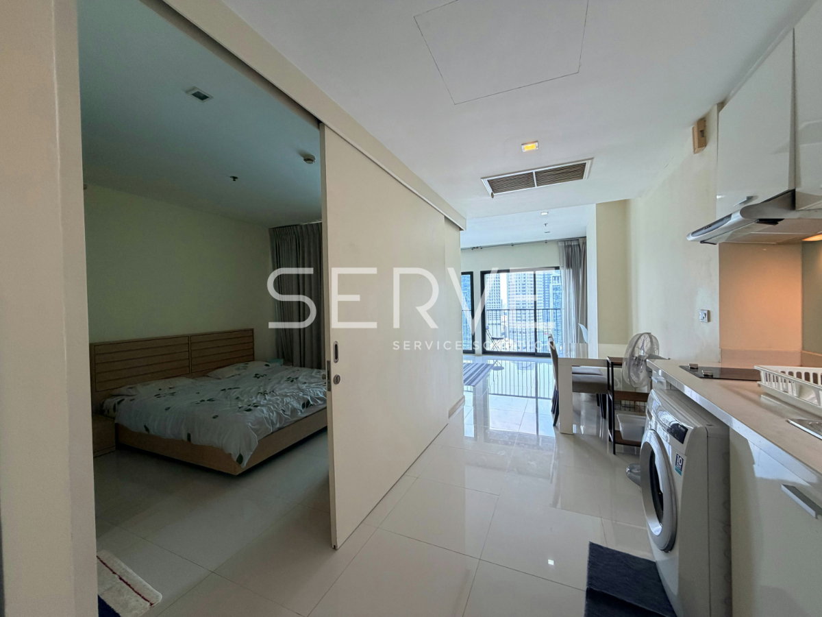 รูป 1 นอน มีอ่าง 51.28 ตร.ม. ชั้นสูง 15+ ทำเลดี คอนโดเชื่อม Skywalk เข้า BTS ทองหล่อ ที่ Noble Remix / ให้เช่าคอนโด - รูปที่ 2/5