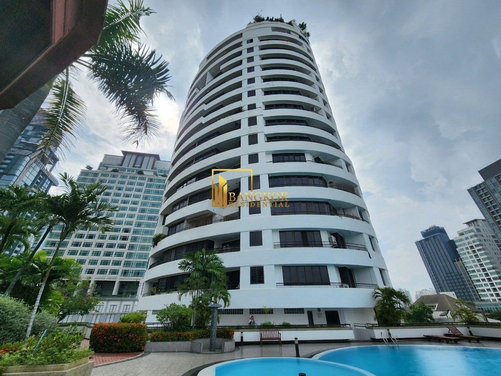 รูป Moon Tower | Expansive 2 Bed Condo in Ekkamai Area - BR4416CD - รูปที่ 37/46