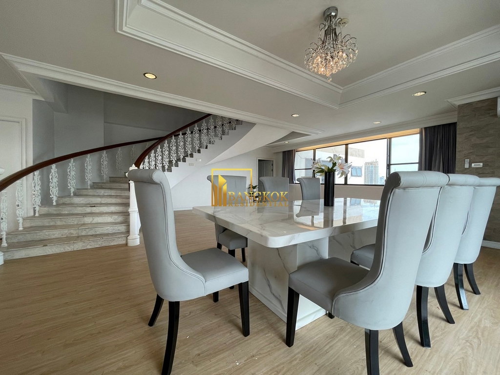 รูป Renovated 4 Bedroom Duplex Apartment in Phrom Phong Area - BR21157AP - รูปที่ 5/54