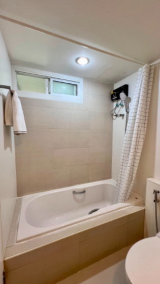 รูป 🦋RB24003 ให้เช่าถูกมาก📢ยู สบาย พระราม 4 - กล้วยน้ำไท👉แอดไลน์ @714txlxc( มี @ ด้วย) แอดมินตอบไว  - รูปที่ 6/26