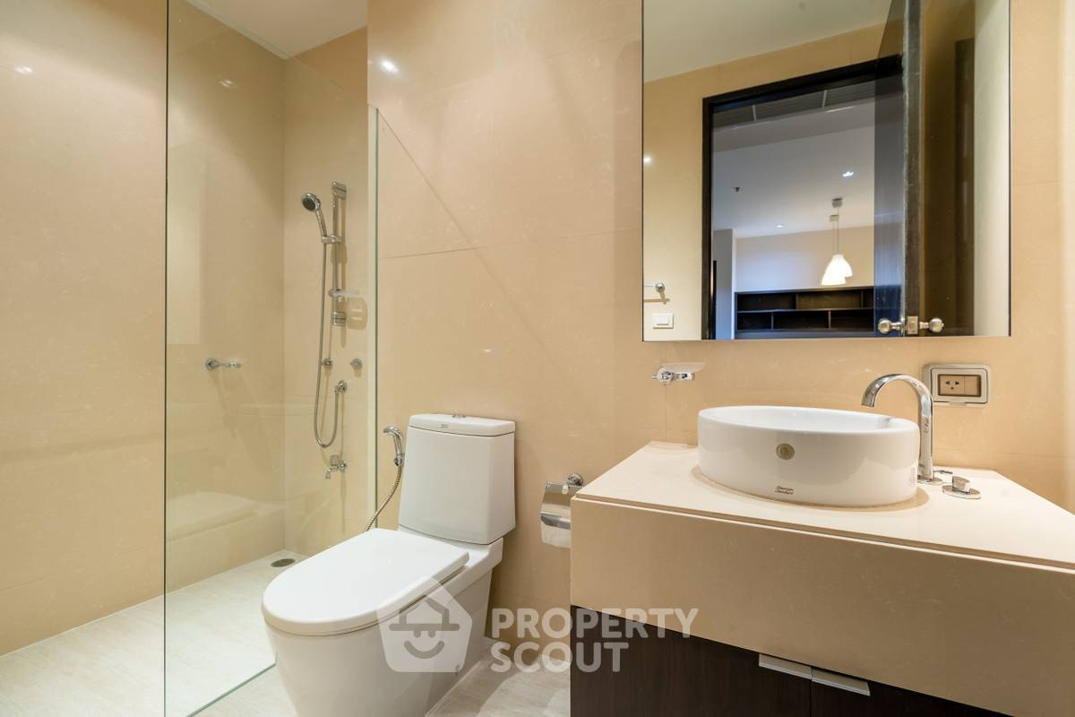 picture 2-BR Condo at The Madison near BTS Phrom Phong (ID 970093) - 6/14