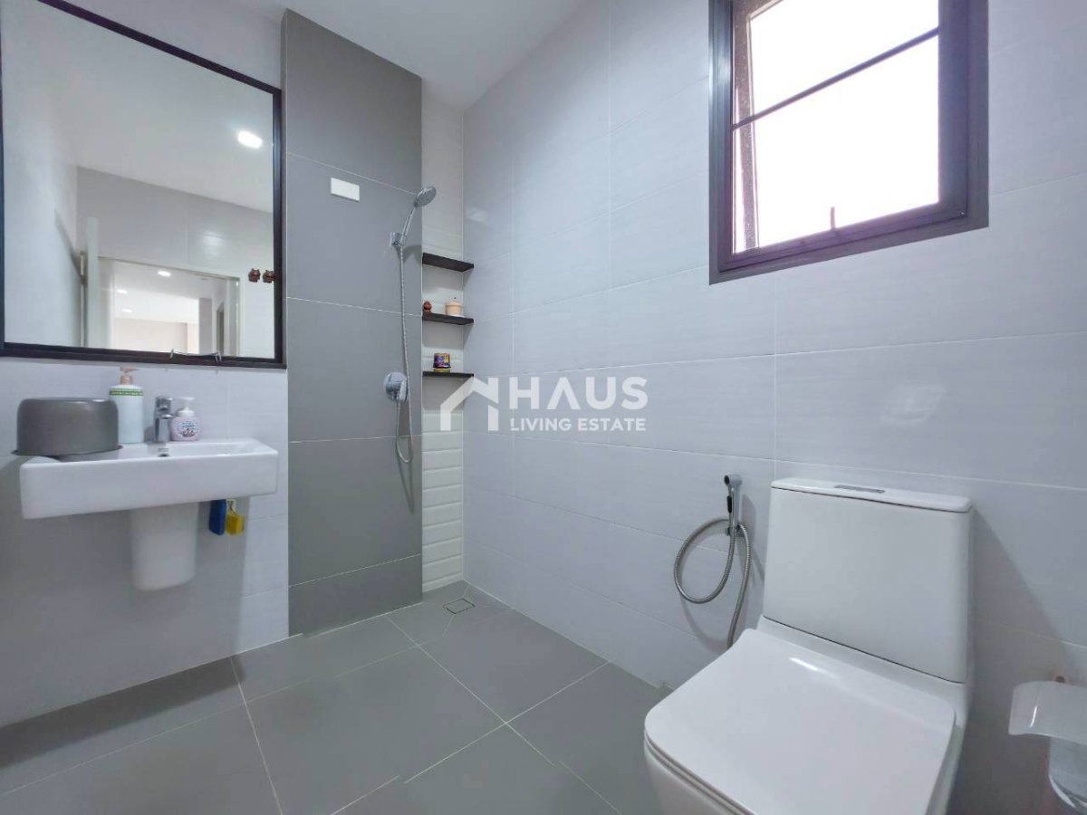 picture Bangkok Boulevard Rama 5 / 4 Bedrooms #HRM5064 - 12/25