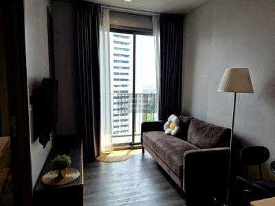 Condos for rent Soi Thonglor (Sukhumvit 55) : For Rent Condo , Ceil by Sansiri , BTS-Ekkamai , Khlong Tan Nuea , Watthana , Bangkok , CX-144323 ✅ Live chat with us ADD LINE @connexproperty ✅