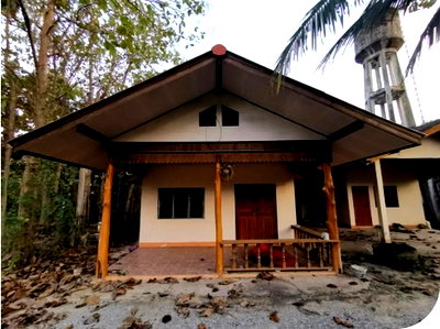 Houses for sale : FOR SALE  HOUSE PROPERTY  1842000 BAHT.