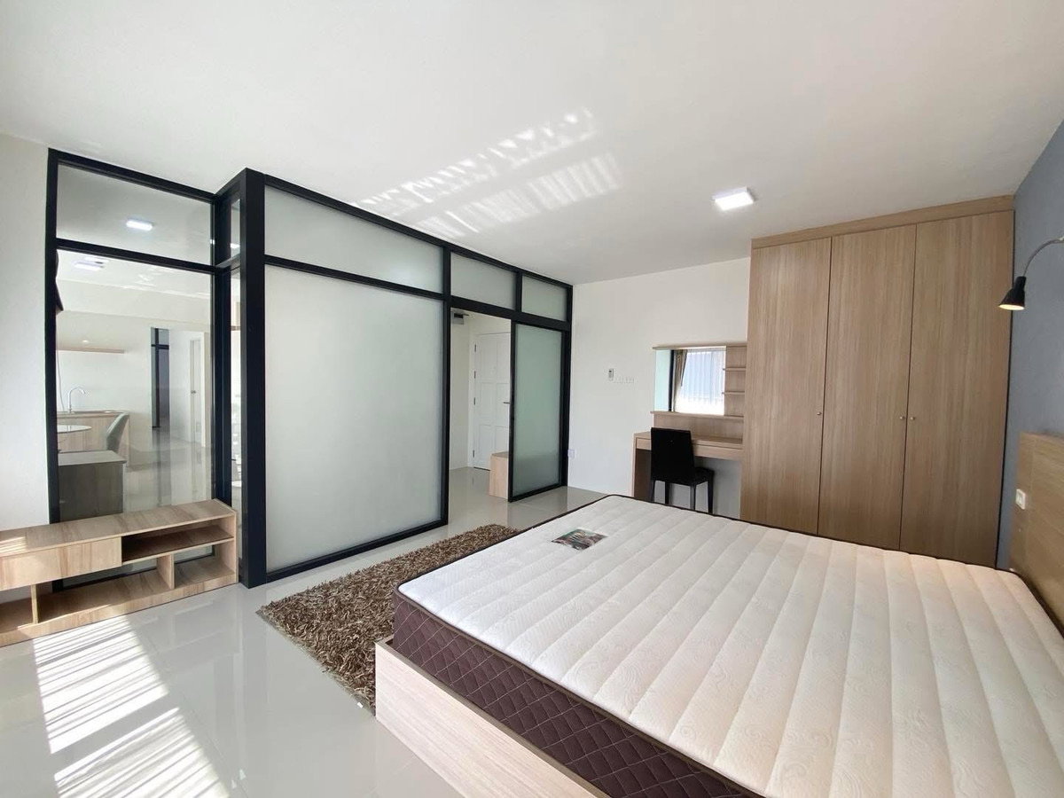 รูป คอนโด 2 นอน 93.17 ตรม. fix ที่จอดรถ ทำเลอ่อนนุช - รูปที่ 8/28