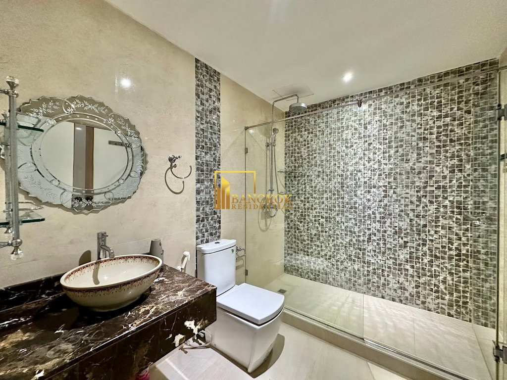 รูป Oriental Towers | Spacious 3 Bedroom Condo in Ekkamai - BR18583CD - รูปที่ 24/41