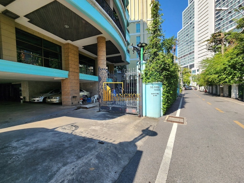 picture NS Park | Charming 3 Bedroom Condo in Phrom Phong Area - BR60623CD - 38/39