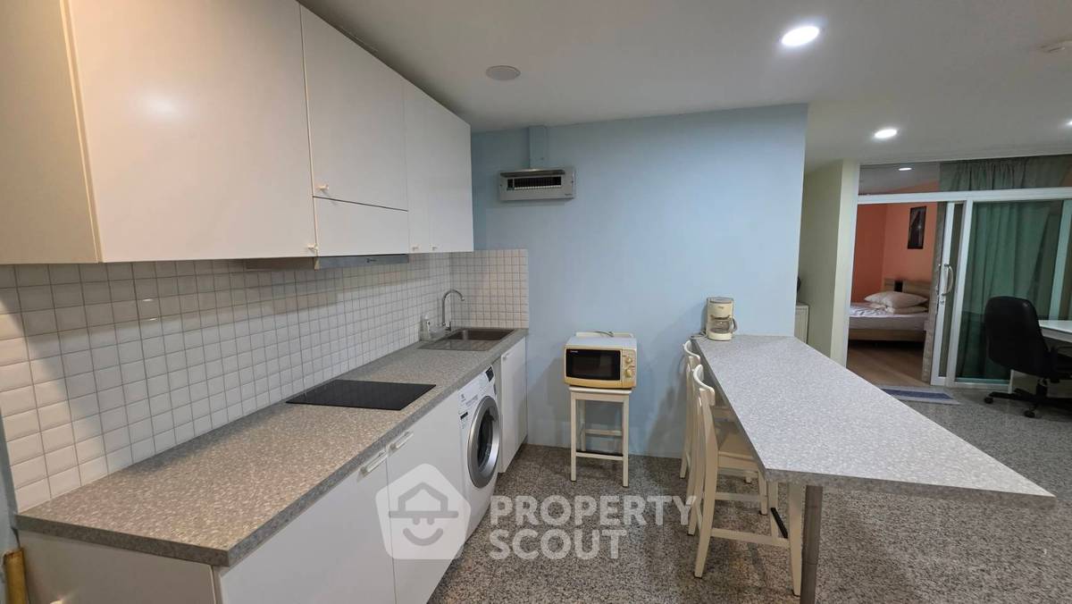 picture 2-BR Condo at Wittayu Complex near BTS Phloen Chit (ID 382383) - 12/19