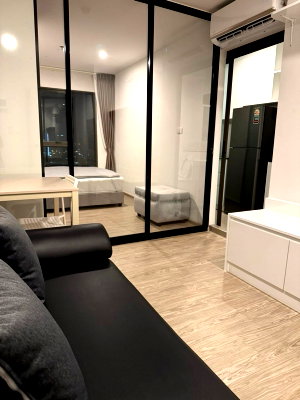 Condos for rent Wutthakat Road : 🔥🏙️ Brand New Room! Only 150 m from BTS – Ready to Move In 🚆✨