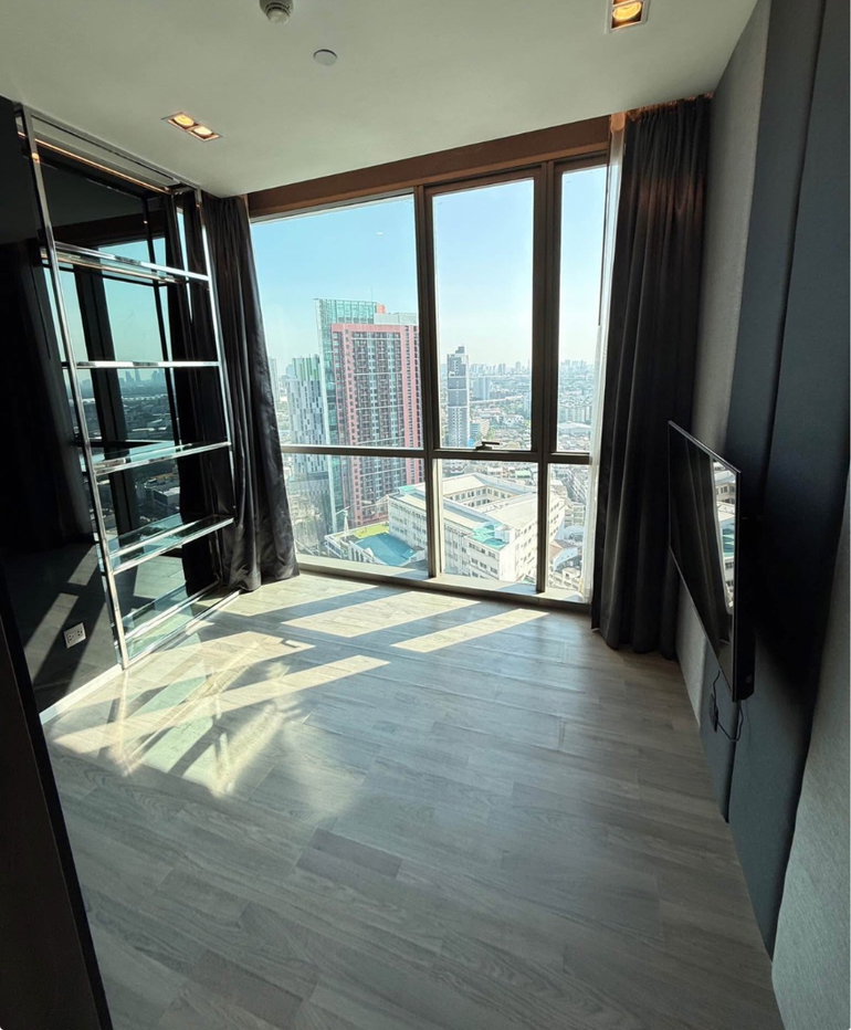 picture The Room Sukhumvit               69  - 9/17
