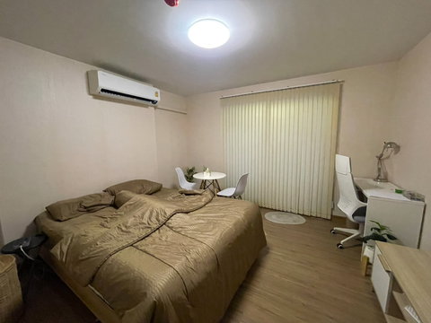 For rent, Condo Plum Phaholyothin 89, ready to move in. Near Rangsit University and the BTS Skytrain.