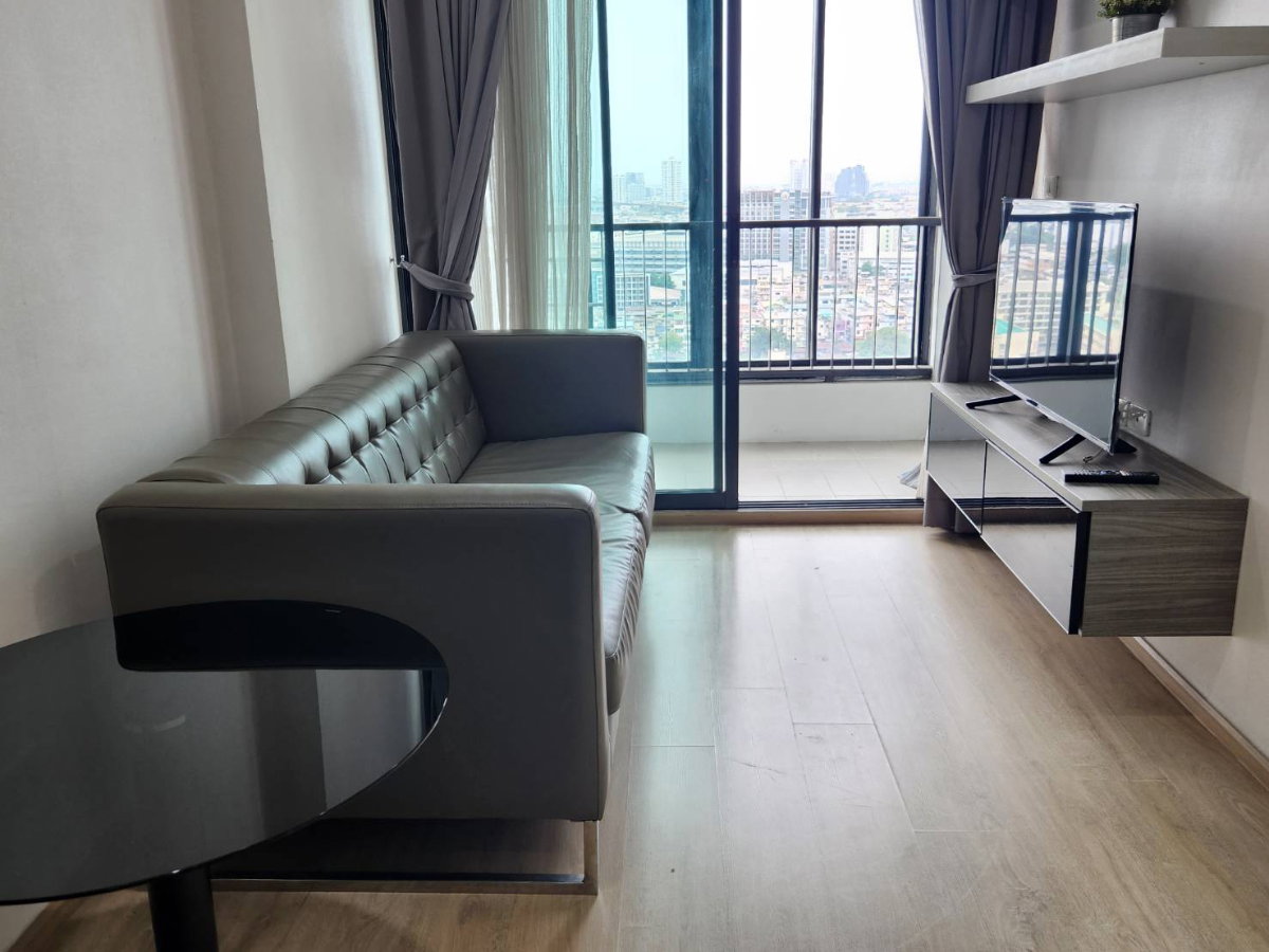 รูป ให้เช่า คอนโด ไอดีโอ สาทร ท่าพระ ( Ideo sathorn thapra ) ติด BTS โพธิ์นิมิตร  300 เมตร พร้อมเฟอร์ครบ เพียง 11,000  บาท   - รูปที่ 4/12