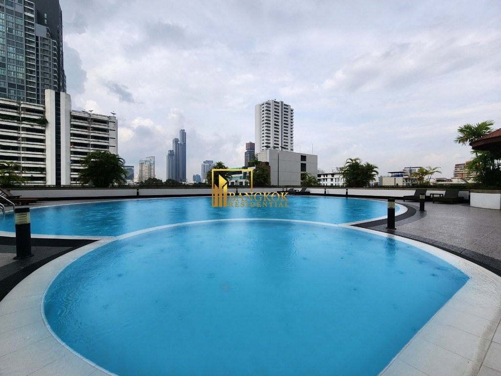 รูป Moon Tower | Expansive 2 Bed Condo in Ekkamai Area - BR4416CD - รูปที่ 36/46