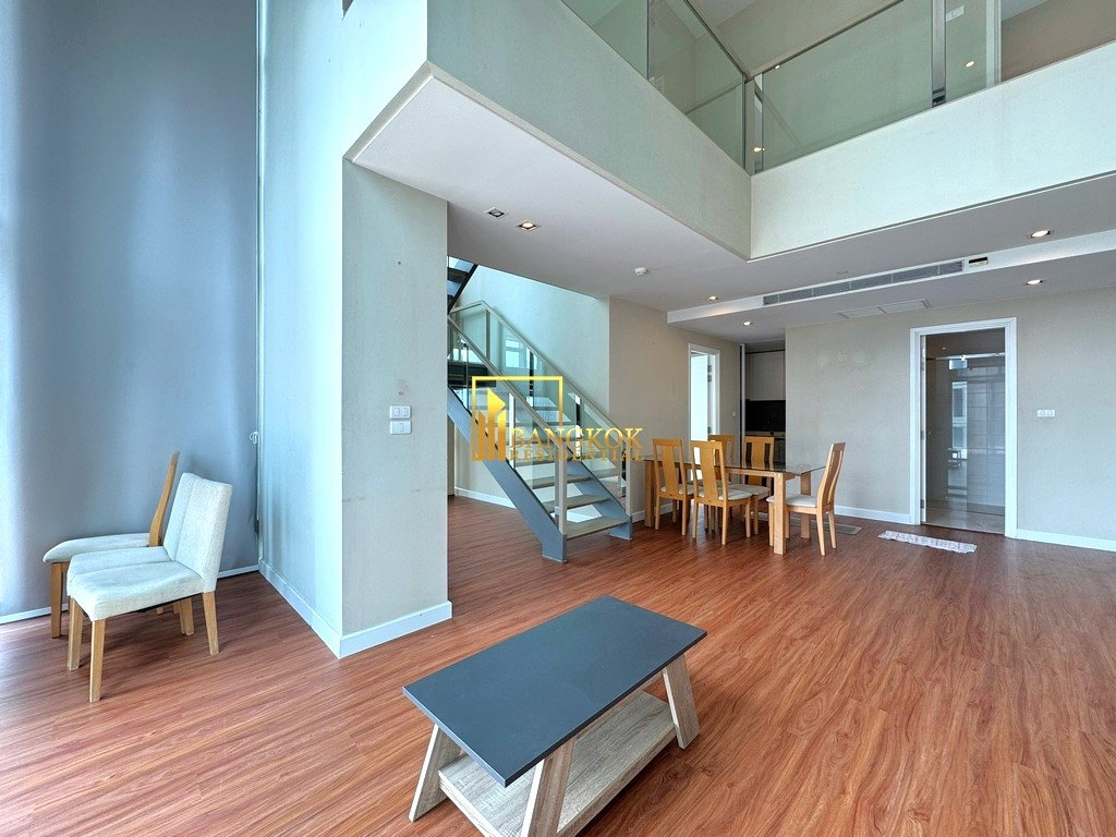 รูป The Room 21 | Modern 2 Bed Duplex Condo With Large Outdoor Terrace - BR6635CD - รูปที่ 3/35